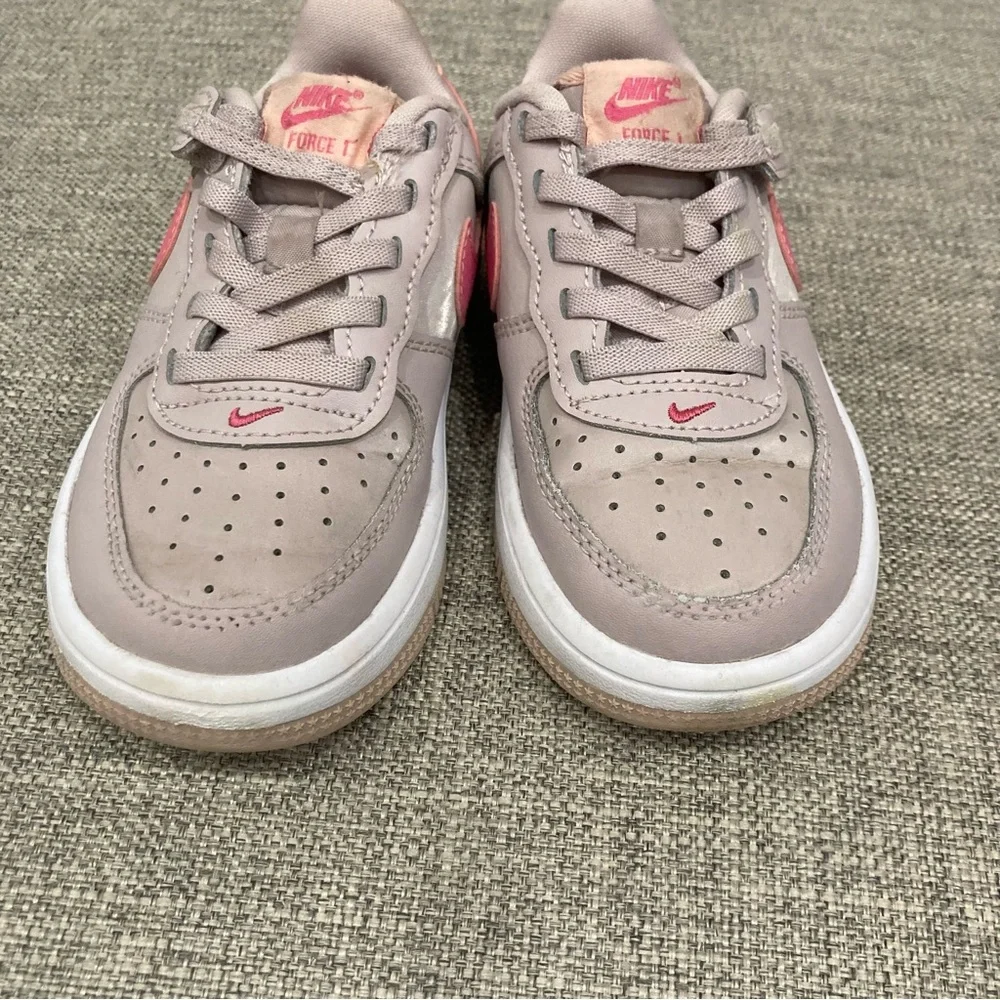 Nike Kids Air Force 1 Low Sneakers size 10c play for regular wear - Picture 4 of 7